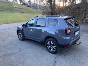 Dacia Duster 1.5 Blue dCi - neuwertig nur 2600 km Bild 5