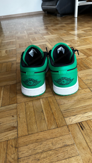 Nike Jordan 1 Low pine green EU45 Bild 3