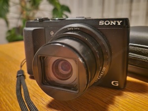 Sony DSC-HX50 Digitalkamera Bild 2