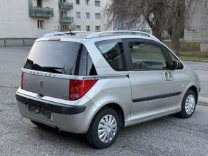 Peugeot 1007 Bild 3