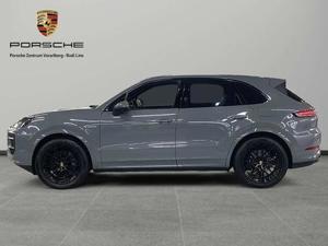 Porsche Cayenne Bild 2