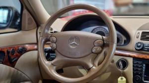 Mercedes-Benz E 50 Bild 19