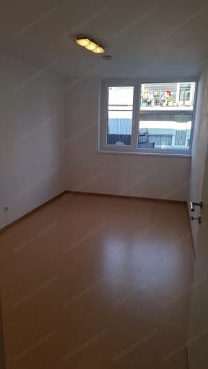 Moderne 3-Zimmerwohnung mit Terrasse & Carport in Hohenems - Sofort verfügbar! Provisionsfrei! Bild 2