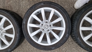 VW Alufelgen 17 Zoll inkl. Hankook Sommerreifen Bild 3