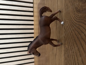 Schleich Pferd Hengst Bild 3