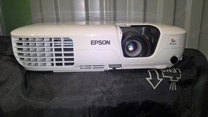 Beamer Epson EB-S7 incl. Leinwand mit Stativ Bild 2