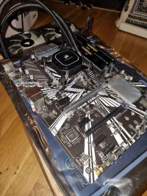 Mainboard + Prozessor + Arbeitsspeicher + Aio Wasserkühlung Bild 2