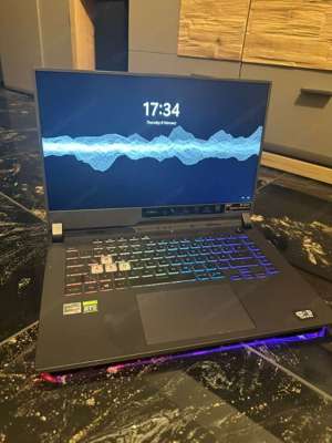 Asus ROG Strix G15 G513QR 144hz Display Gaming Laptop Bild 3