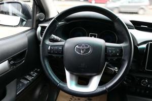 Toyota Hilux Bild 11