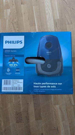 Staubsauger neuwertig Philips 900 Watt Bild 4