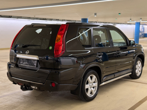 Nissan X-Trail Automatik Allrad wenig Km Bild 8