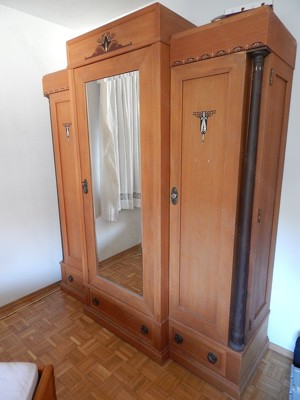 wunderschöner Kleiderschrank Jugendstil   Art Deco Bild 4