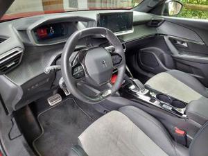 Peugeot 2008 Bild 2