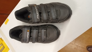 Radfahrschuhe wie neu Größe 43