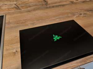 Razer Blade 18 - i9-13950HX32GB DDR52TB Bild 4