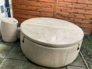 Outdoor Whirlpool Softub - Legend Bild 3