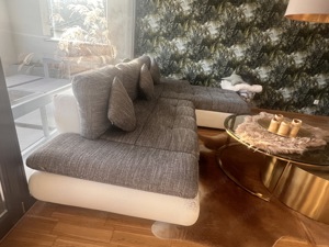 Bequeme Couch mit viel Stauraum und Schlafsofa-Funktion Bild 2