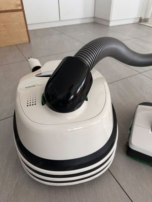 Vorwerk Sauger mit Elektrobürste EB400 & Saugwischer SP600 Bild 4