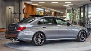 Mercedes-Benz E Bild 10