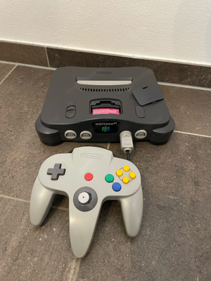 Nintendo N64 Konsole Konvolut  Bild 4