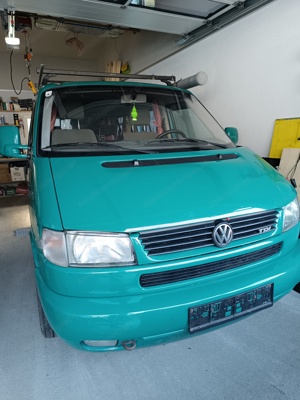 VW T4 Caravelle   8-Sitzer-Bus mit umfangreicher Ausstattung Bild 3