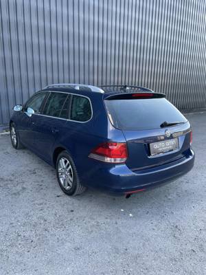 Volkswagen Golf Variant 1.6 TDI Style Bild 4