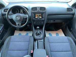 Volkswagen Golf Variant 1.6 TDI Style Bild 7