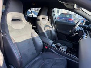 Mercedes-Benz A 180 Bild 11