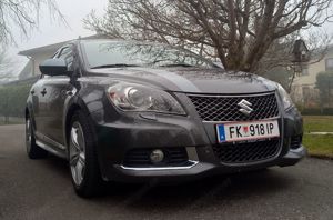 Allrad!!!! 6 Gang Automatik!!!! Leder uvm... Suzuki Kizashi Bild 2