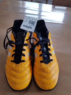 STOPP! Neue  Adidas  Kunstrasen-Fußballschuhe Gr. 38 1 2 gelb schwarz Bild 2