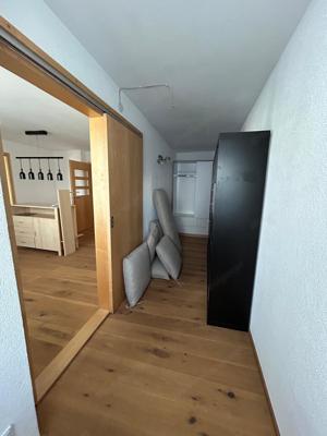 sehr helle, komplett renovierte 4 Zimmer Wohnung mit 2 Balkonen im Zentrum von Dornbirn Bild 4