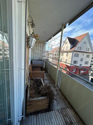 sehr helle, komplett renovierte 4 Zimmer Wohnung mit 2 Balkonen im Zentrum von Dornbirn Bild 6