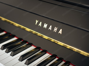 Sehr schönes Yamaha Klavier Mod. M110N, in schwarz poliert.Lieferung frei Haus (*) Bild 10