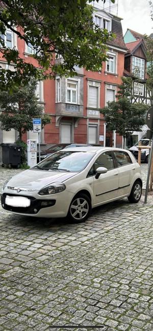 Fiat Punto Grande zu verkaufen Bild 2