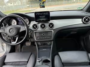 Mercedes-Benz  220 CLA Diesel Bild 8