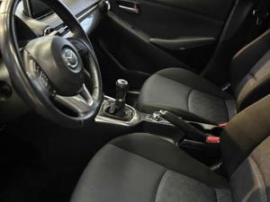 Mazda 2 2015 Bild 7