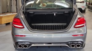 Mercedes-Benz E 53 AMG Bild 3