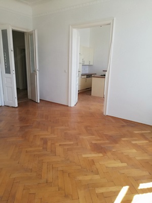 in Wien 77m  Büro Praxis, 3. Stock, Altbau renoviert, 1m  Balkon, Nähe U2 und Riesenrad Bild 7