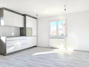 Vermietung | Wohnung | Modern | Saniert | 4 Zimmer | Balkon | Provisionsfrei Bild 2