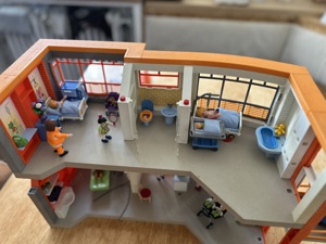 Playmobil Krankenhaus Bild 4