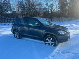 Toyota Rav 4 D4-D 180 Dcat Bild 2