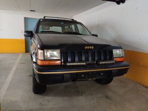 Jeep Grand Cherokee 5.2 Limited Auto Limited