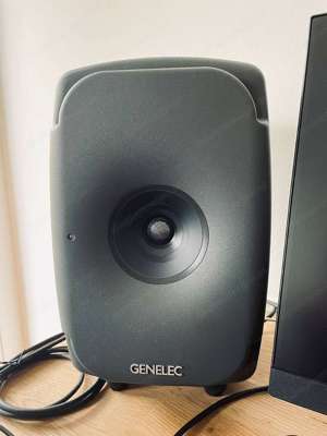 Genelec 8341A pair + GLM box Bild 2