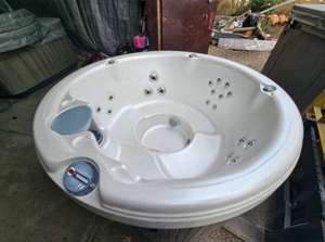 Armstark Denali Whirlpool Jacuzzi Bild 2