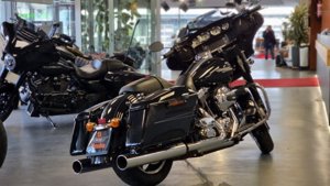 Harley-Davidson Street Glide Bild 3