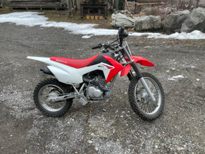 Motorrad Honda CRF125 Bild 2