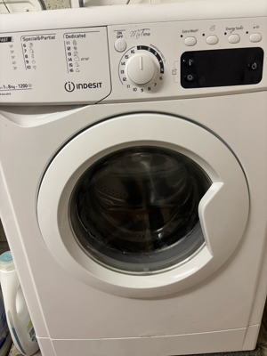 Indesit Waschmaschine Bild 2