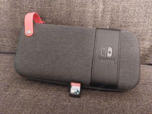 Nintendo Switch OLED 64GB - Weiß + Spiele & großes Zubehörpaket Bild 3