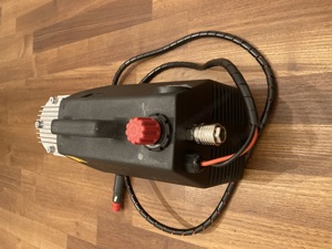 Kompressor ölfrei für 12 und 24 Volt Bild 3