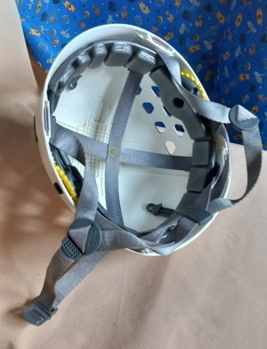 Petzl Helm Bild 2